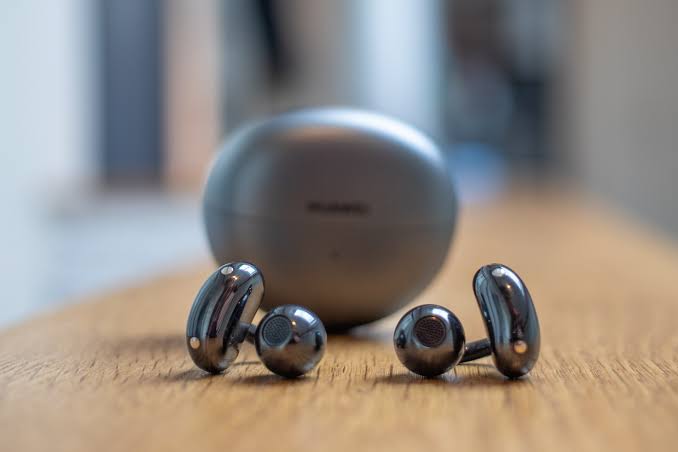 Ecouteur sans fil , modèle en boucle d’oreille